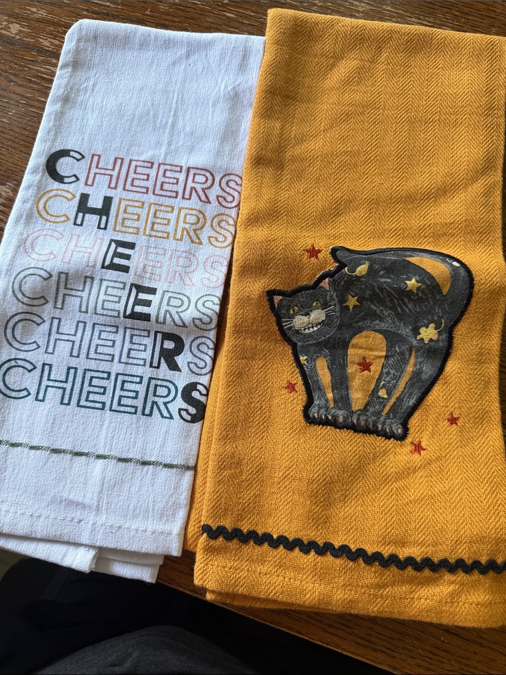 Set of 2 Cotton Embroidered Tea Towels"Cheers" and Susan Winget Black Cat